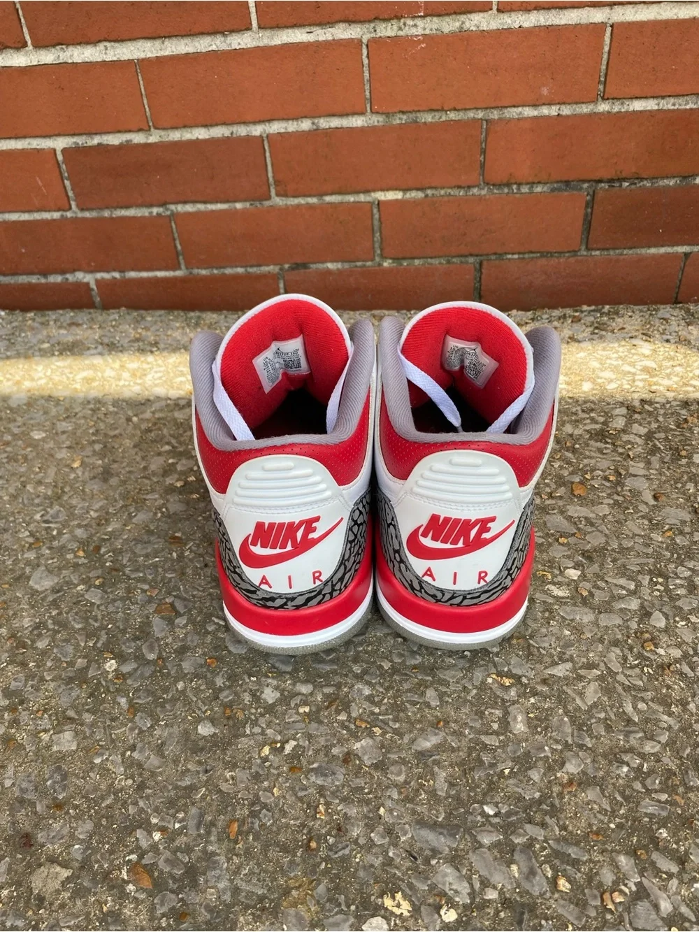 Nike Air Jordan 3 Retro White/Red Men’s Sneakers